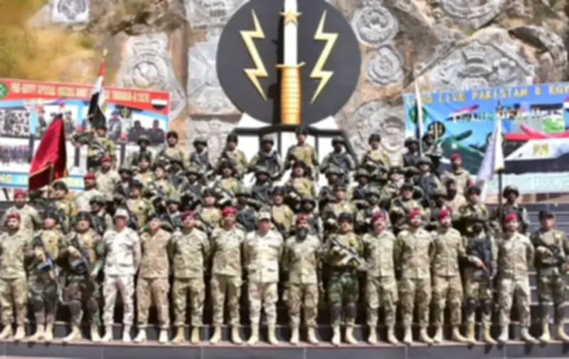 باكستان ومصر تختتمان تمرين "ثاندر-2" المشترك لمكافحة الإرهاب في شيرات