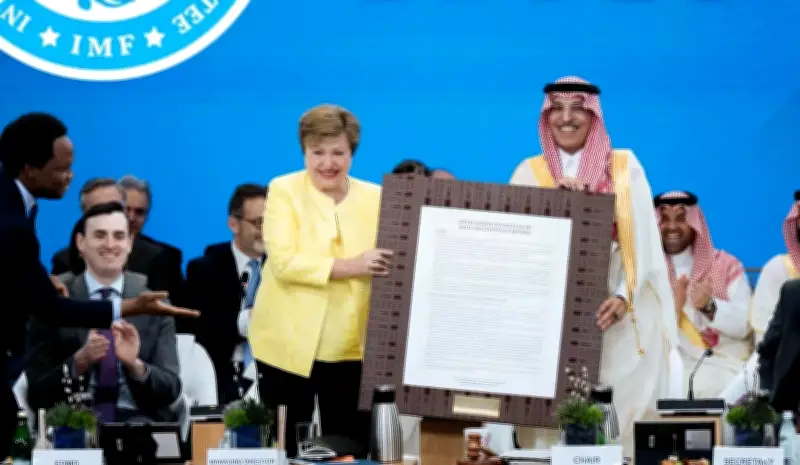 السعودية تختتم مشاركتها في اجتماعات الربيع 2026 برئاسة وزير المالية محمد الجدعان