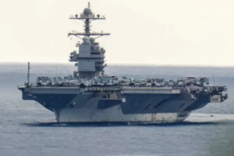 عودة حاملة الطائرات الأمريكية بعد 300 يوم في البحر