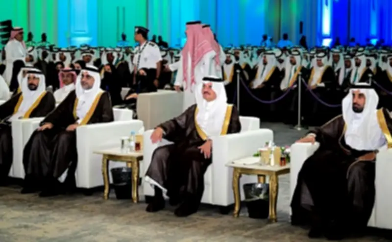 أمير الشرقية يرعى حفل تخرج 3464 متدربًا تقنيًا ومهنيًا ويؤكد دورهم في دعم التنمية