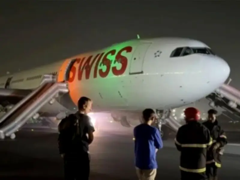 حريق في طائرة سويسرية أثناء الاستعداد للإقلاع من دلهي وإصابة 4 ركاب