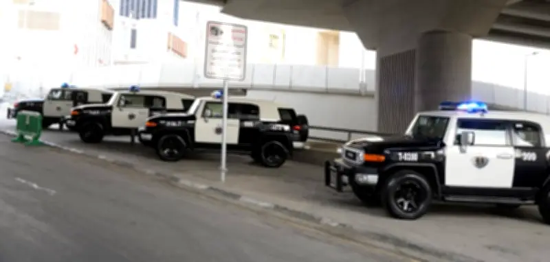 القبض على 5 متورطين في إعلانات حج وهمية بالعاصمة المقدسة