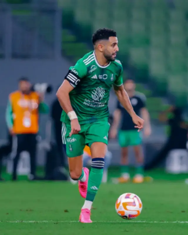 رياض محرز.. رابع نهائي قاري في 5 سنوات مع الأهلي ومانشستر سيتي