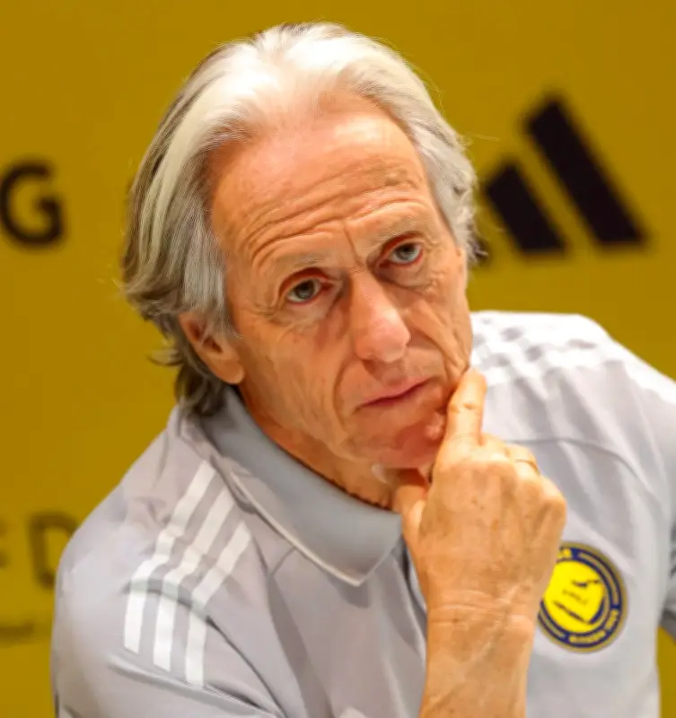 قلق جيسوس من إيقاف 6 نجوم في النصر قبل مواجهة الأهلي في دوري روشن