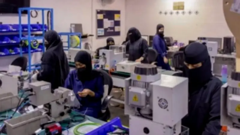 السعودية تعلن توطين 69 مهنة دعم إداري: 19 فوراً و50 خلال 6 أشهر