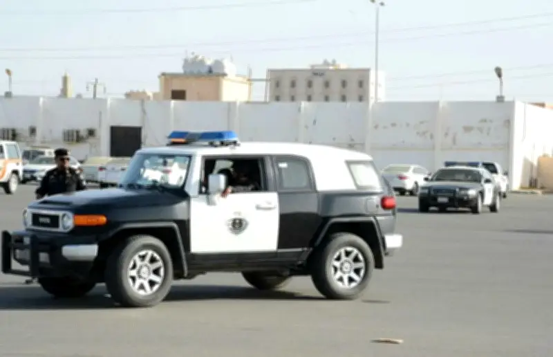 حملات أمنية مكثفة: ترحيل 7,392 مخالفاً وإحالة 22,942 إلى بعثاتهم الدبلوماسية