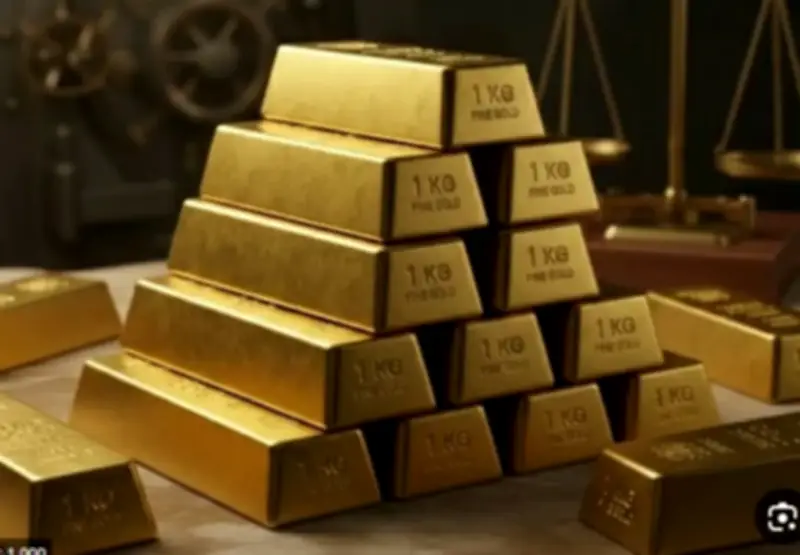 الذهب يعاود الصعود بقوة: ارتفاع 82 دولاراً للأوقية بدعم من تراجع الدولار والمفاوضات الأمريكية الإيرانية