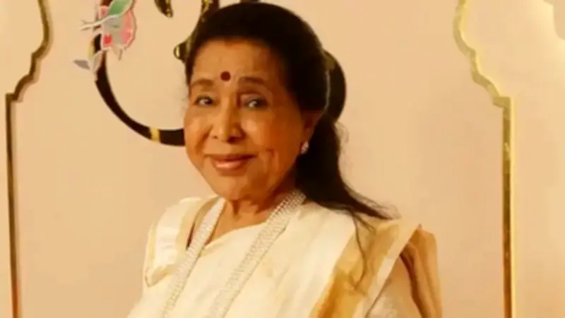 رحيل أسطورة الغناء الهندي آشا بوسلي عن 92 عاماً بعد مسيرة فنية طويلة