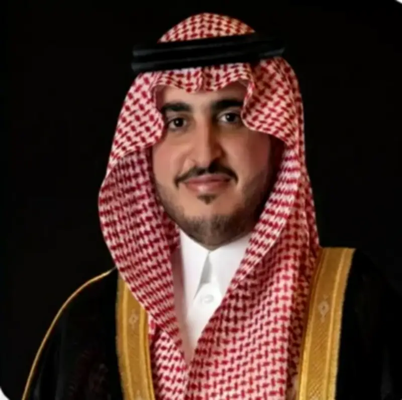 أمير الجوف ونائبه يقدمان التعازي في وفاة وكيل الإمارة المساعد للشؤون التنموية السابق