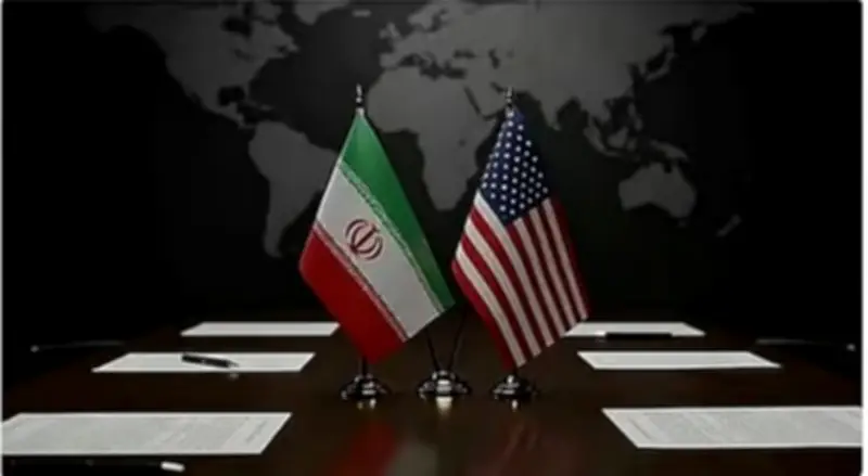 إيران تشترط شروطاً مسبقة للمشاركة في المفاوضات وتصف الحصار البحري الأمريكي بعائق أساسي