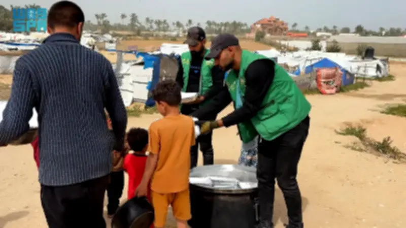 وزير الصحة السعودي يعلن عن إطلاق برنامج وطني شامل للصحة النفسية