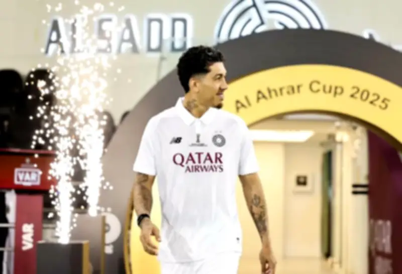 الأهلي المصري ينفي مفاوضاته مع فيرمينو ويركز على منافسات الدوري