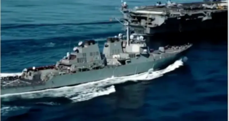 إيران تدين اعتداء أمريكا على سفينة تجارية وتصفه بالإرهاب البحري