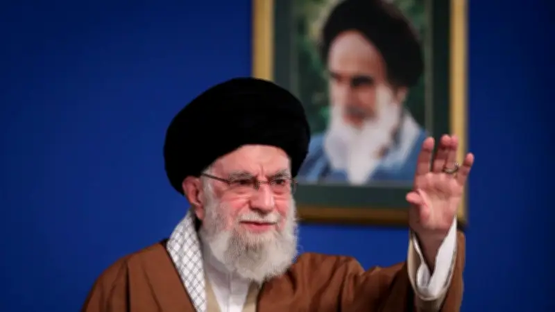 الثورة الإيرانية والقضية الفلسطينية: استغلال وتوظيف للتمدد الطائفي