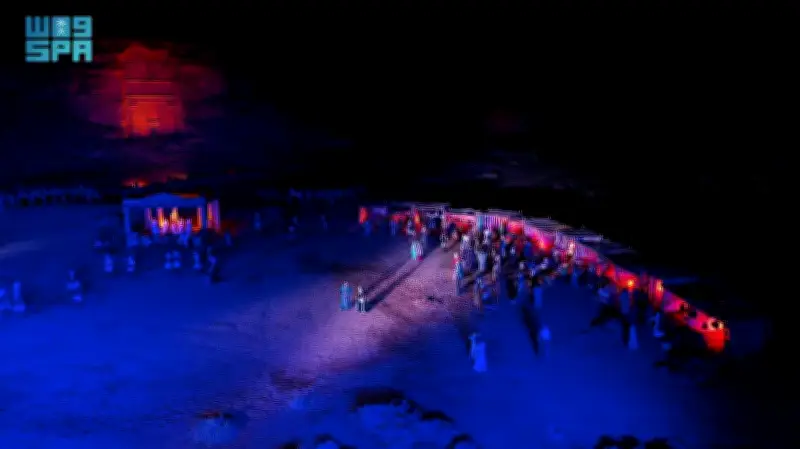 تطورات جديدة في مشروع البحر الأحمر السياحي بالمملكة