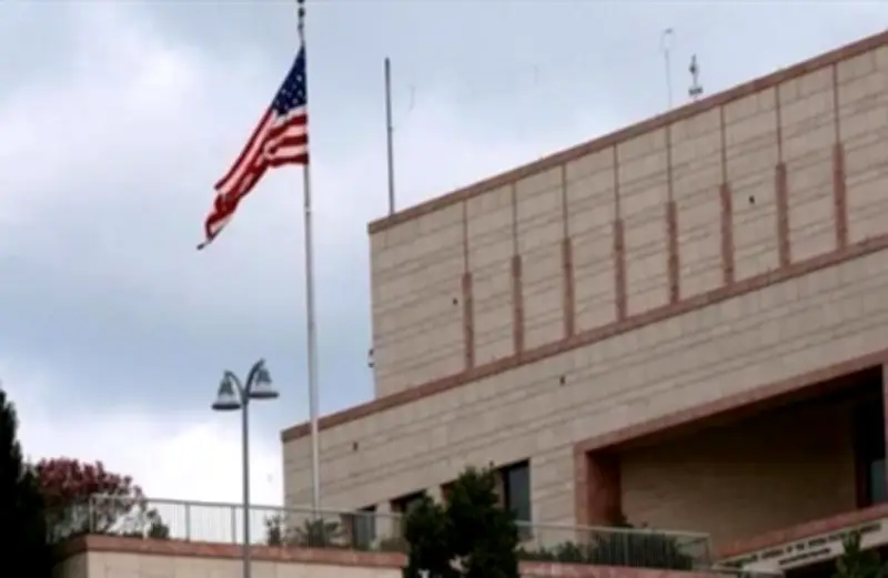 واشنطن تحث مواطنيها على مغادرة لبنان فوراً مع تصاعد التوترات الأمنية في الجنوب