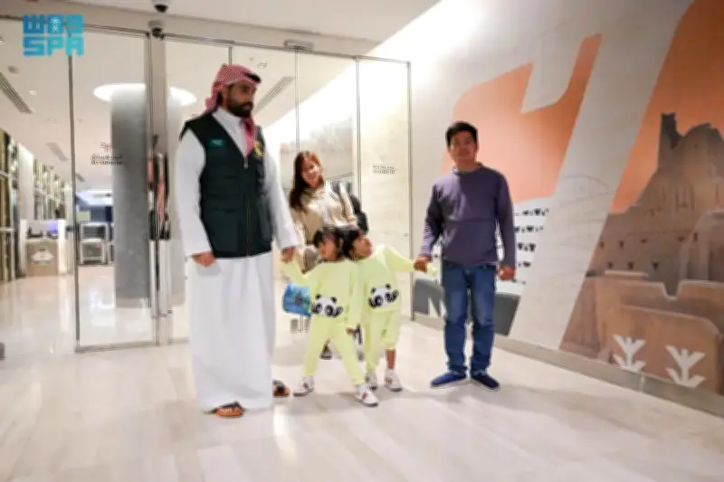 انطلاق عملية فصل التوأم الفلبيني الملتصق بالرأس في الرياض بتوجيهات القيادة السعودية