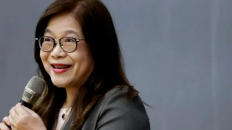 وزيرة تايوانية تزور جزيرة متنازع عليها في بحر الصين الجنوبي