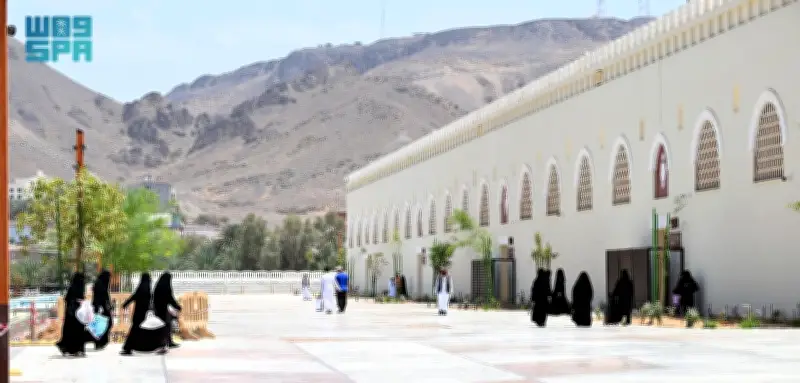 ميقات ذي الحليفة بالمدينة المنورة يستقبل طلائع الحجاج بعد تطويره