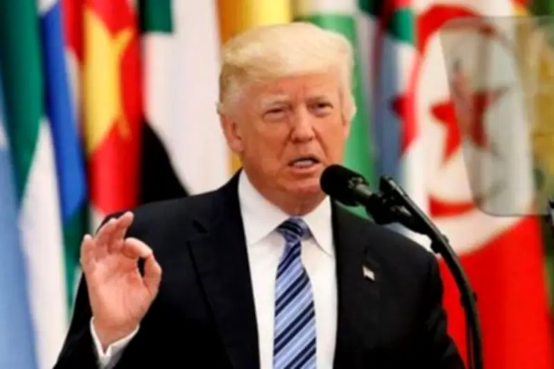 ترامب: إيران عززت ترسانتها النووية قليلاً والجيش الأمريكي قادر على القضاء عليها في يوم