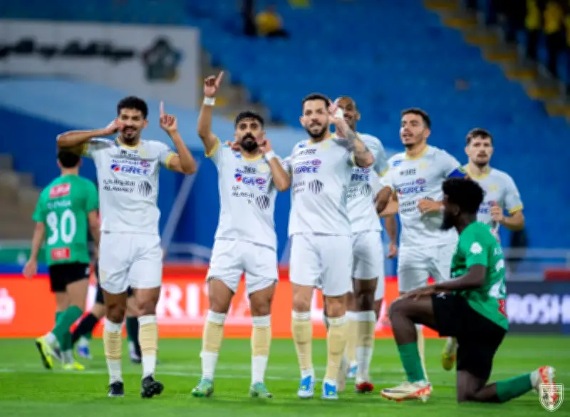 النجمة يودع روشن رسمياً بعد الخسارة من التعاون