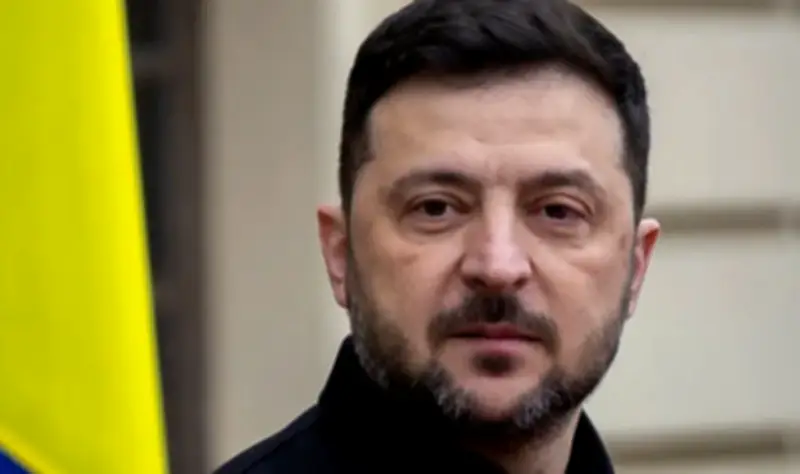 الرئيس الأوكراني زيلينسكي يصل إلى جدة في زيارة رسمية