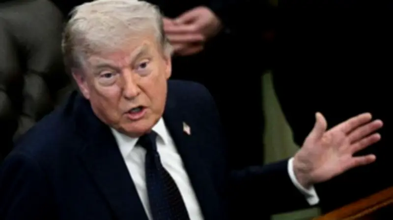 ترامب: إيران ستقدم عرضاً لتلبية المطالب الأميركية ومحادثات جديدة عبر باكستان