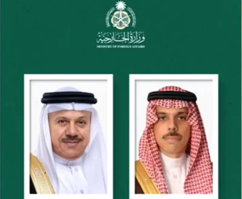 اتصال هاتفي بين وزيري خارجية السعودية والبحرين لبحث الأوضاع الإقليمية