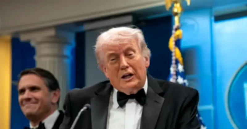 ليفيت تكشف تفاصيل محاولة اغتيال ترمب في عشاء المراسلين