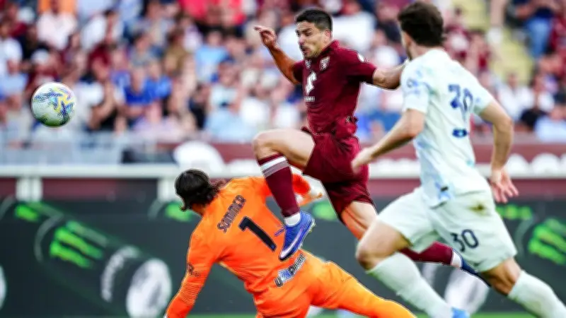 إنتر ميلان يكتفي بالتعادل مع تورينو بهدفين لمثلهما في الدوري الإيطالي