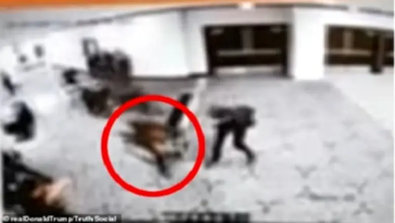 هاتف محمول ينقذ حياة عنصر الخدمة السرية في حادثة إطلاق نار بالبيت الأبيض