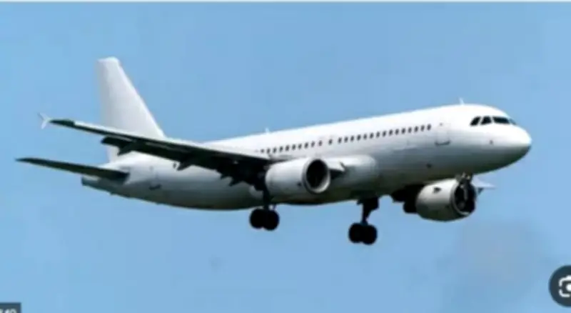 وزير إسباني يدعو لشراء تذاكر الطيران قبل ارتفاع الأسعار