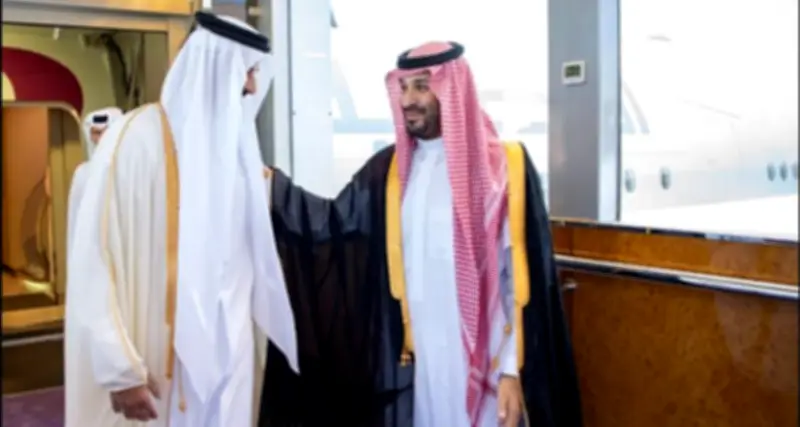 ولي العهد يستقبل ملك البحرين في جدة لحضور القمة الخليجية التشاورية