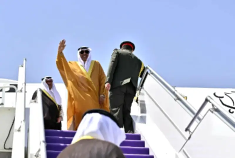 ولي عهد الكويت يغادر جدة بعد مشاركته في القمة الخليجية التشاورية