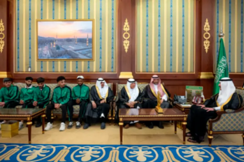 سعود بن نهار يستقبل رئيس نادي المجد بمناسبة تحقيق بطولة الدرجة الرابعة