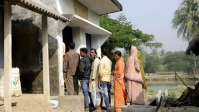 غضب في الهند بعد إحضار رجل هيكل عظمي لأخته إلى البنك لإثبات وفاتها