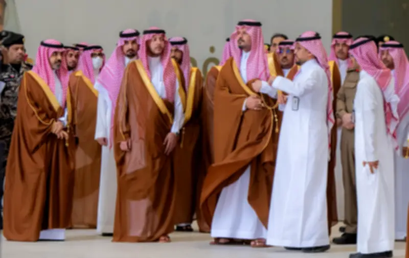 أمير المدينة يتفقد قطار الحرمين ويطلع على جاهزيته للحج