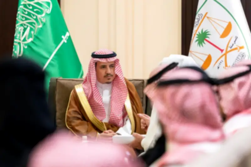 رئيس ديوان المظالم يلتقي المستفيدين عبر الخدمة الرقمية ويوجه بسرعة استيفاء الطلبات