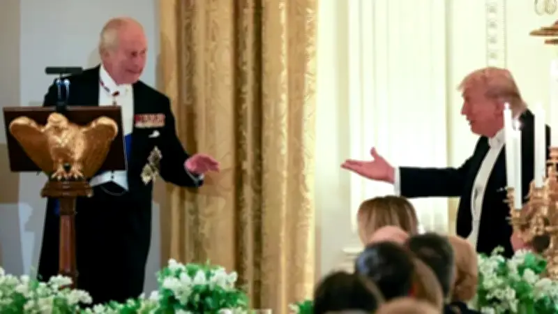 الملك تشارلز يمازح ترمب: لولانا لكنت تتكلم الفرنسية