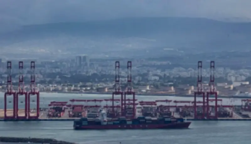 أوكرانيا تطلب من إسرائيل احتجاز سفينة تحمل حبوباً "مسروقة" من روسيا