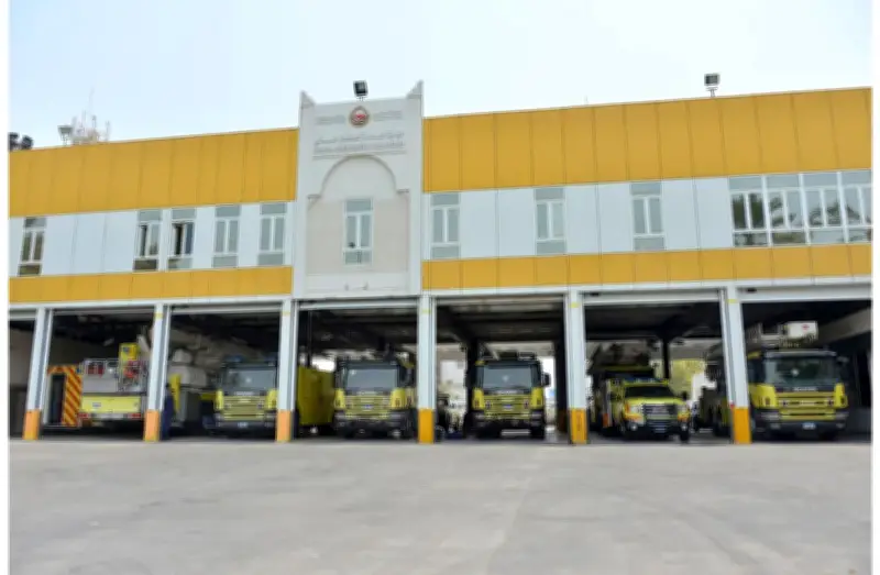 وزارة الداخلية البحرينية تعلن إخماد حريق كبير في منشأة لشركة جراء هجوم إيراني