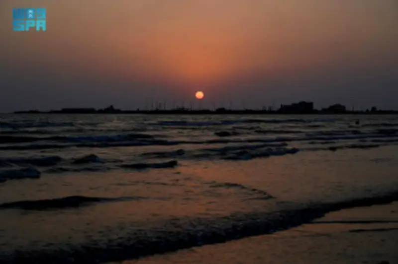 وجهة أمواج بجازان: وجهة بحرية تعزز السياحة المستدامة في المملكة