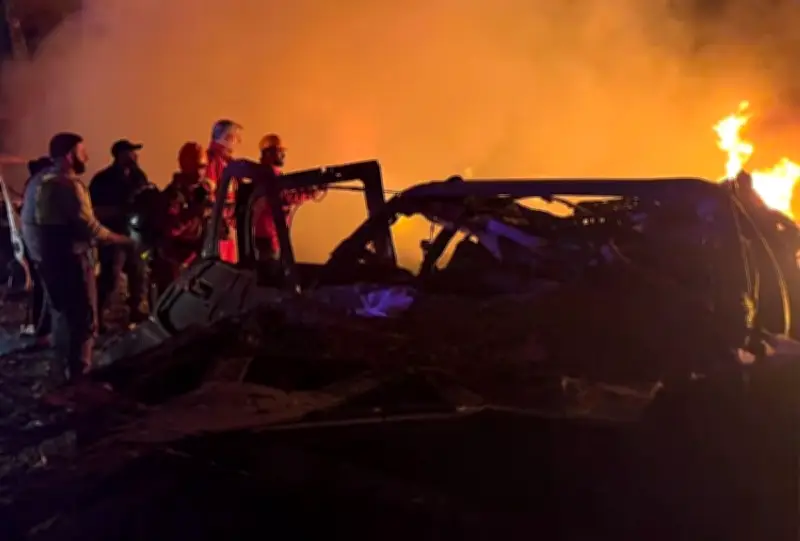 غارات إسرائيلية على بيروت تودي بحياة سبعة أشخاص وتصعد التوتر في لبنان