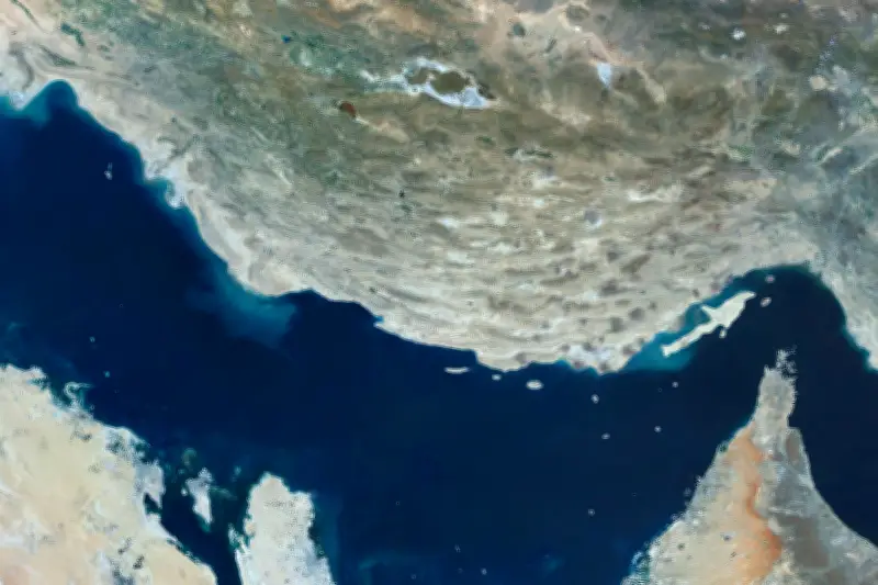 نزاع الجزر الثلاث بين الإمارات وإيران: جذور تاريخية وأبعاد استراتيجية في مضيق هرمز