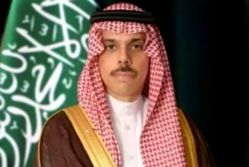 وزير الخارجية السعودي يبحث المستجدات الإقليمية مع نظيريه الصيني والياباني في اتصالات هاتفية