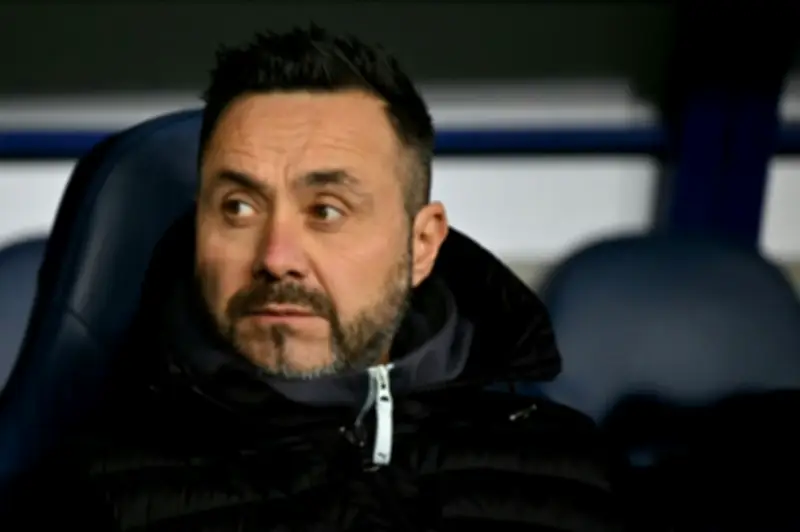 دي تزيربي يؤكد: سأبقى مع توتنهام الموسم المقبل حتى في حال الهبوط من الدوري الإنجليزي