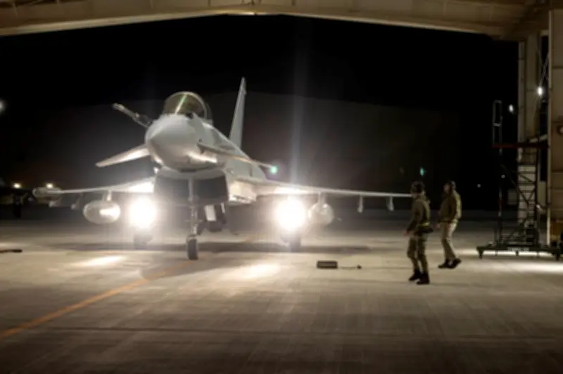 سلاح الجو البريطاني يسقط مسيرات إيرانية في منطقة خطرة ويخطط لاجتماع حول هرمز