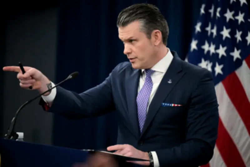 وزير الدفاع الأمريكي يطلب تنحي رئيس أركان الجيش الجنرال راندي جورج عن منصبه فوراً