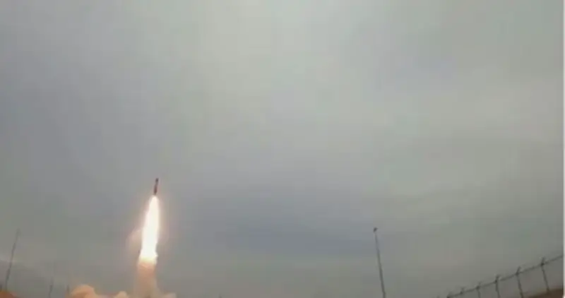 صفارات الإنذار تدوي في شمال فلسطين المحتلة بعد إطلاق صواريخ إيرانية