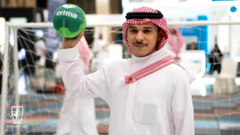 الاتحاد الدولي لكرة اليد يعين حسن هلال عضواً في لجنة التطوير كأول سعودي